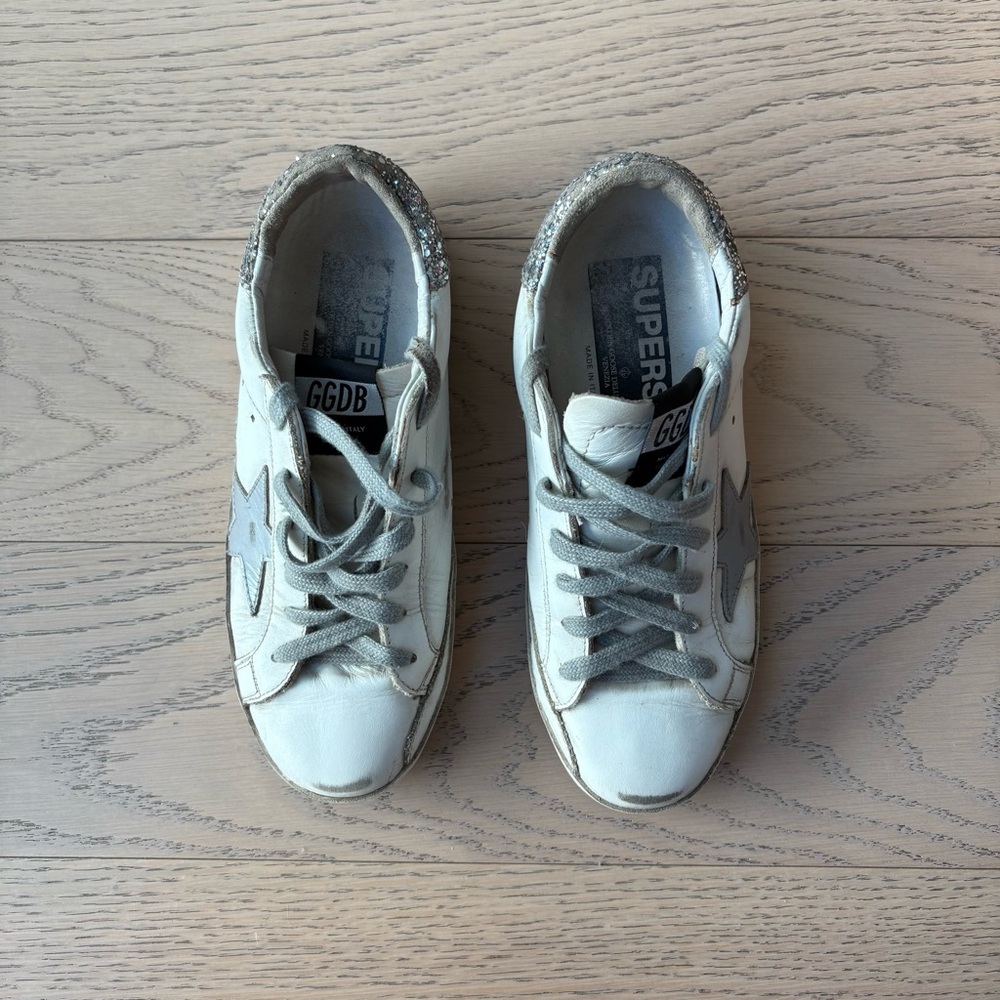 Golden Goose Super-Star with Laminated Star and Heel Tab Lace Up Womens Size 5 - Picture 3 of 5